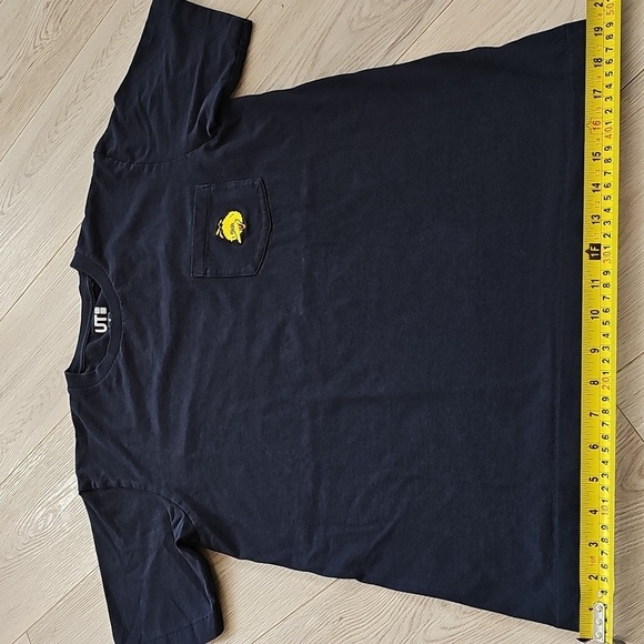 KAWS x Uniqlo UT x Sesame Street Big Bird  Navy Tee Medium - Picture 7 of 12